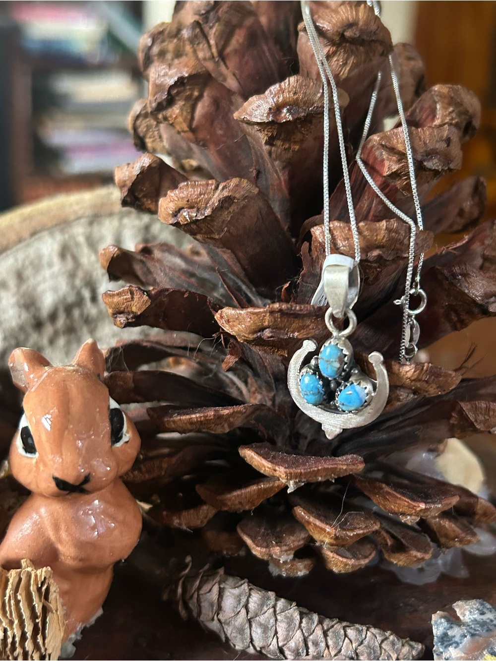 925 Sterling gorgeous golden hills turquoise nestled in good luck necklace